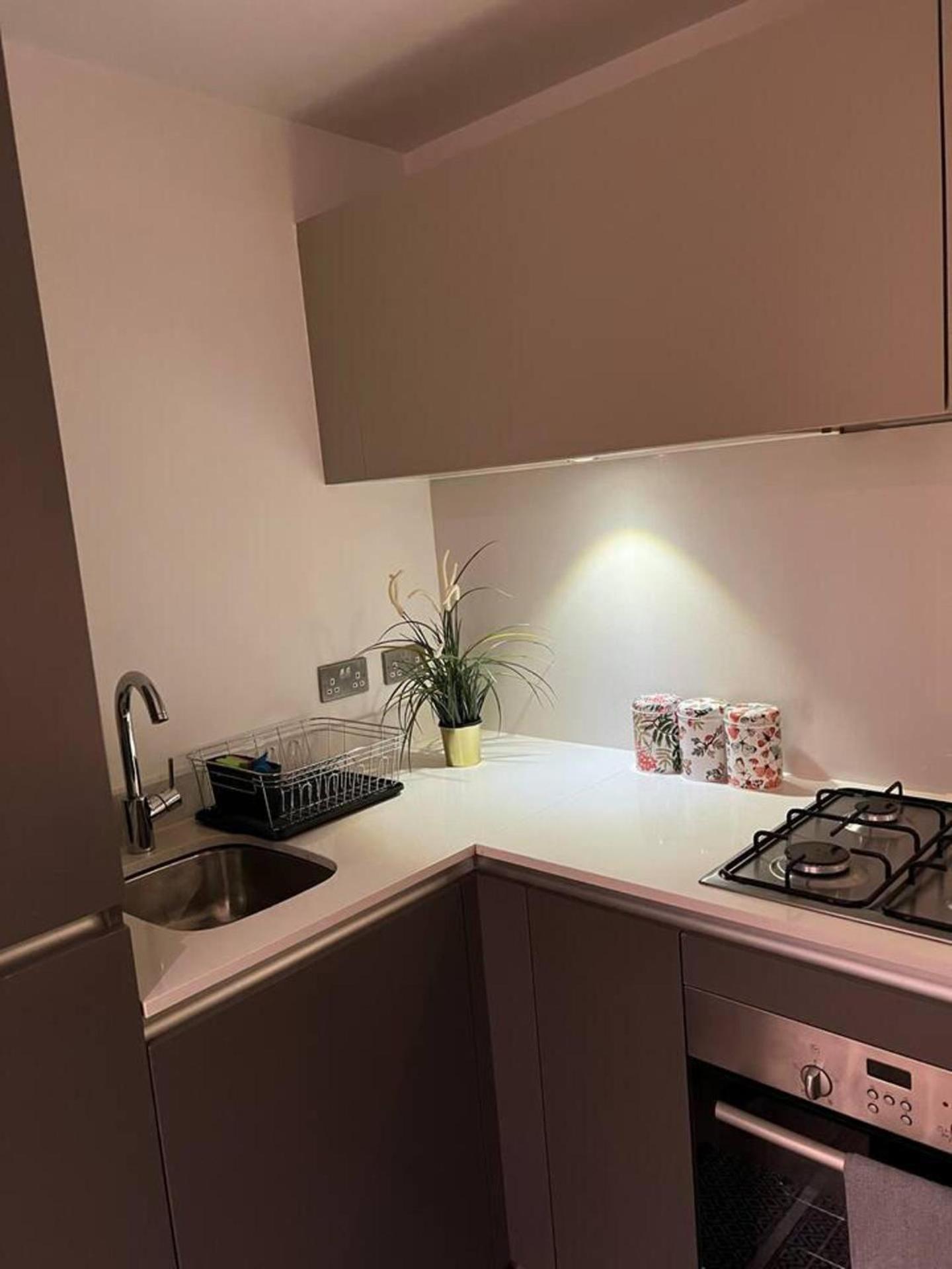 Modern 1 Bed Flat Near Station And Appartamento Londra